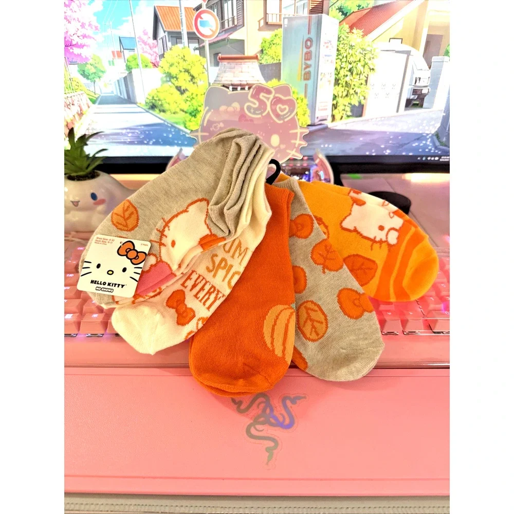 Hello Kitty Socks No Show Women’s Orange Fall Pumpkin Spice 2025 Sanrio 5 Pairs